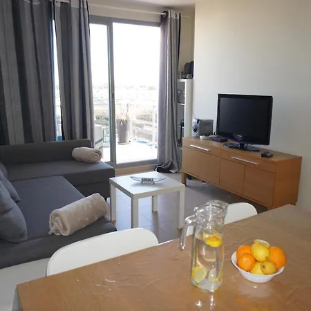 Nature Ii Apartment